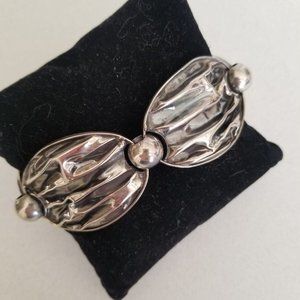 Solid Sterling Silver Oxidized Handcrafted Cascading Waves Oval Link Bracelet